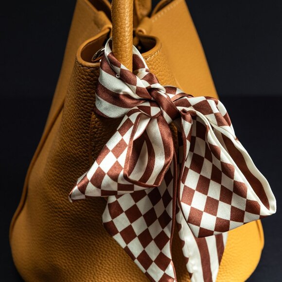 Verano Hill Heather Crossbody Bag - Carmel NWOT - Picture 3 of 7